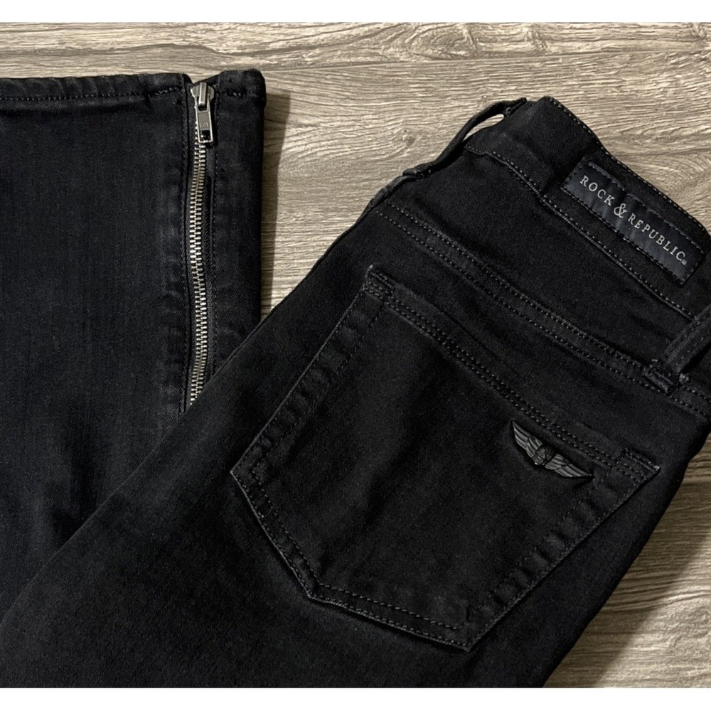Rock & Republic Women's Straight Mid Rise Zipper Accent Black Jeans SZ 8 (26x34)